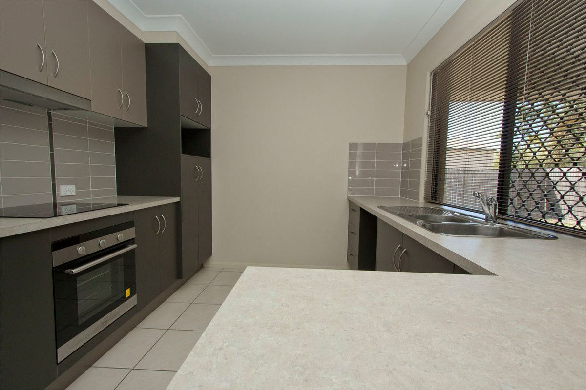 1 Atwood Street, Mount Low QLD 4818, Image 2