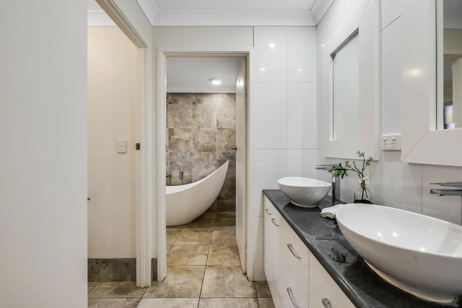 Additional image 17 of 36 Debra Street, Centenary Heights QLD 4350