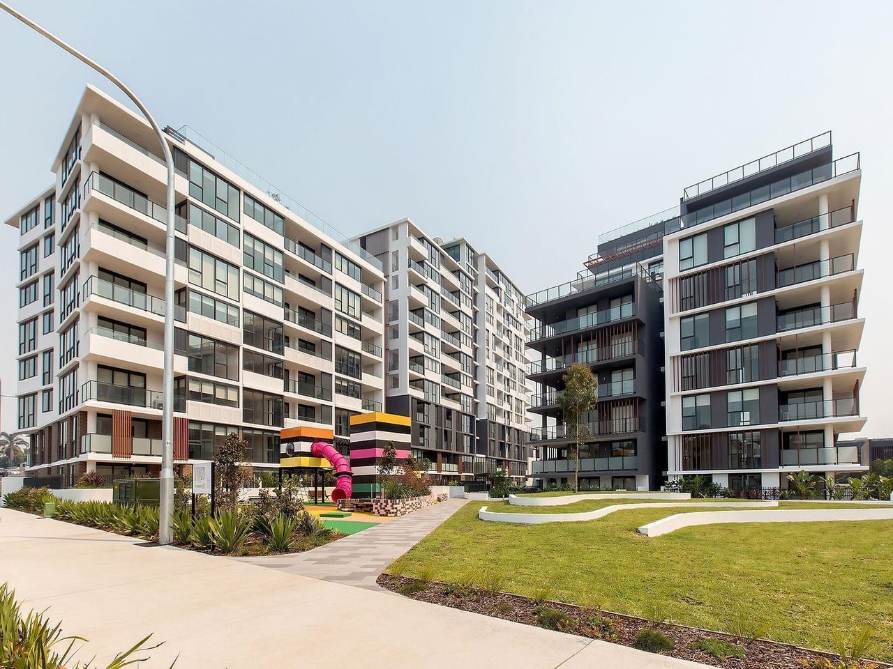 1 bedrooms Apartment / Unit / Flat in 706/17 Garrigarrang Ave KOGARAH NSW, 2217