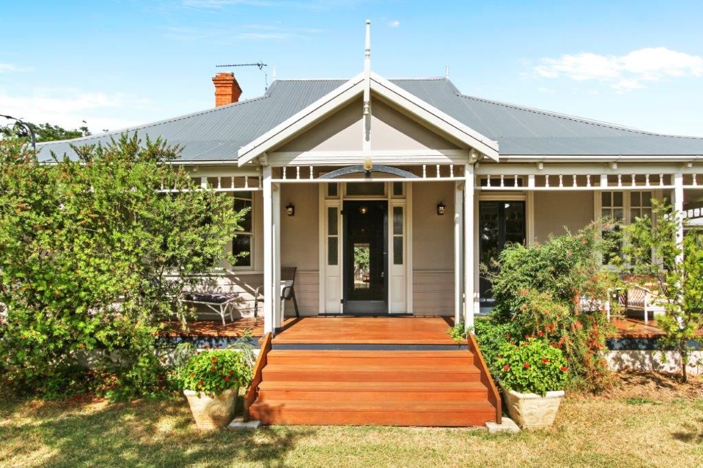 3 bedrooms House in 18 Caermarthen Street MANILLA NSW, 2346