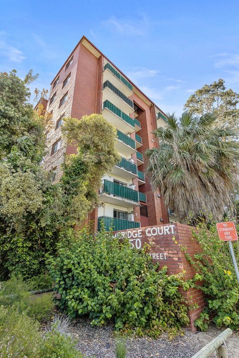 1 bedrooms Apartment / Unit / Flat in 71/50-54 Cambridge Street WEST LEEDERVILLE WA, 6007