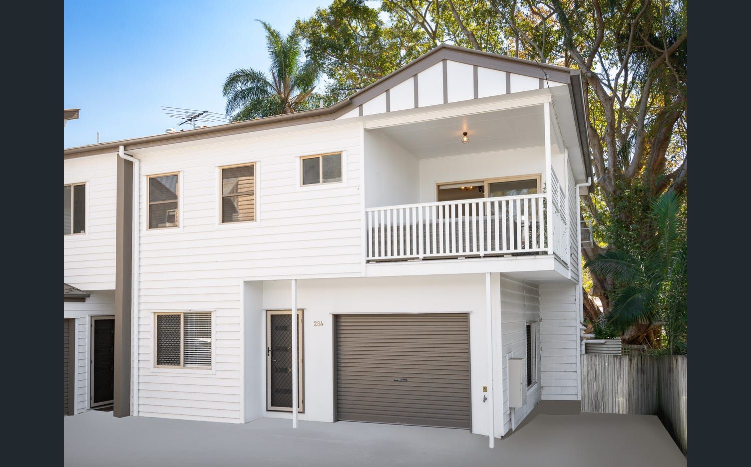 3 bedrooms House in 284 Wynnum Road NORMAN PARK QLD, 4170