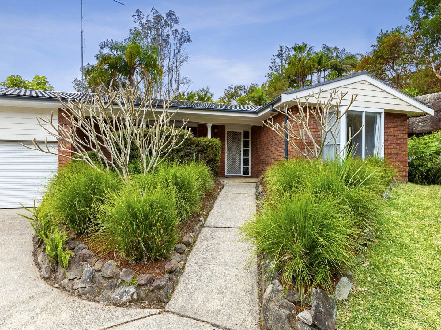 Sold 2 Finch Place, Davidson NSW 2085 on 24 Nov 2022 2018085511 Domain