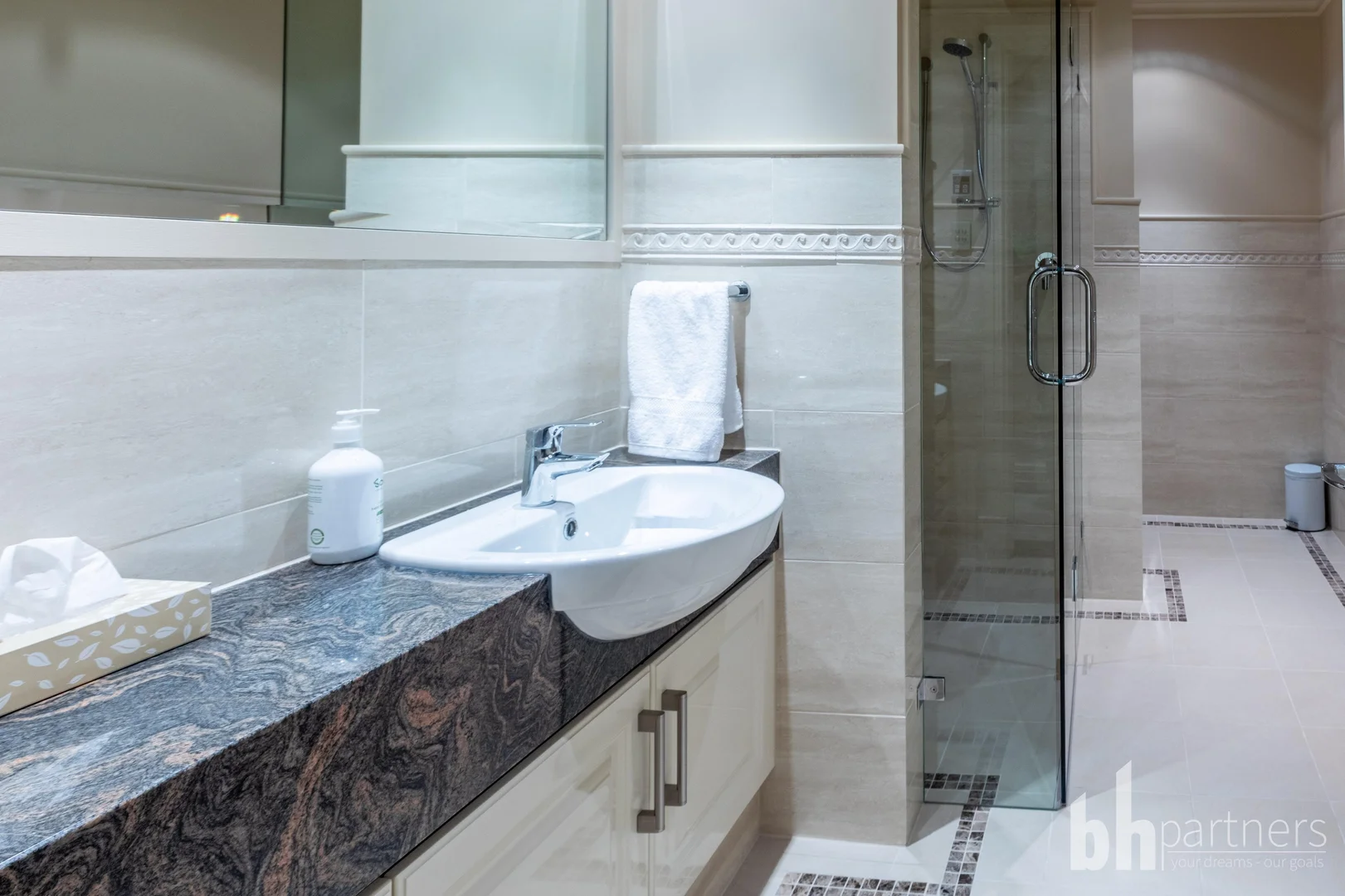 Additional image 11 of Unit 2/9 River Lane, Mannum SA 5238