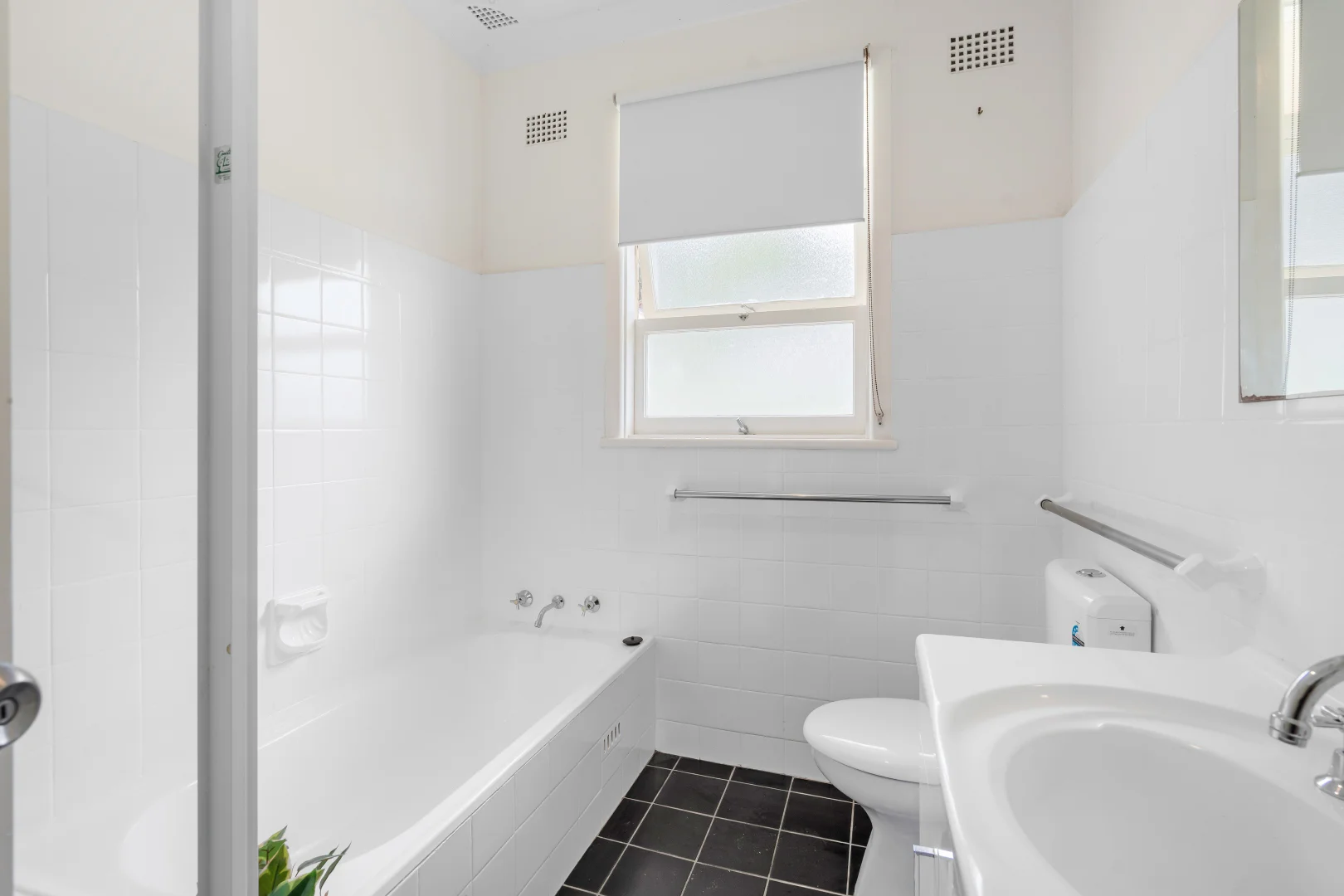 Additional image 5 of 31 Tangerine Ave, Springfield NSW 2250