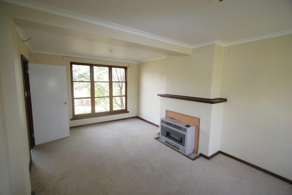 43 Sturt Avenue, Narrabundah ACT 2604, Image 2