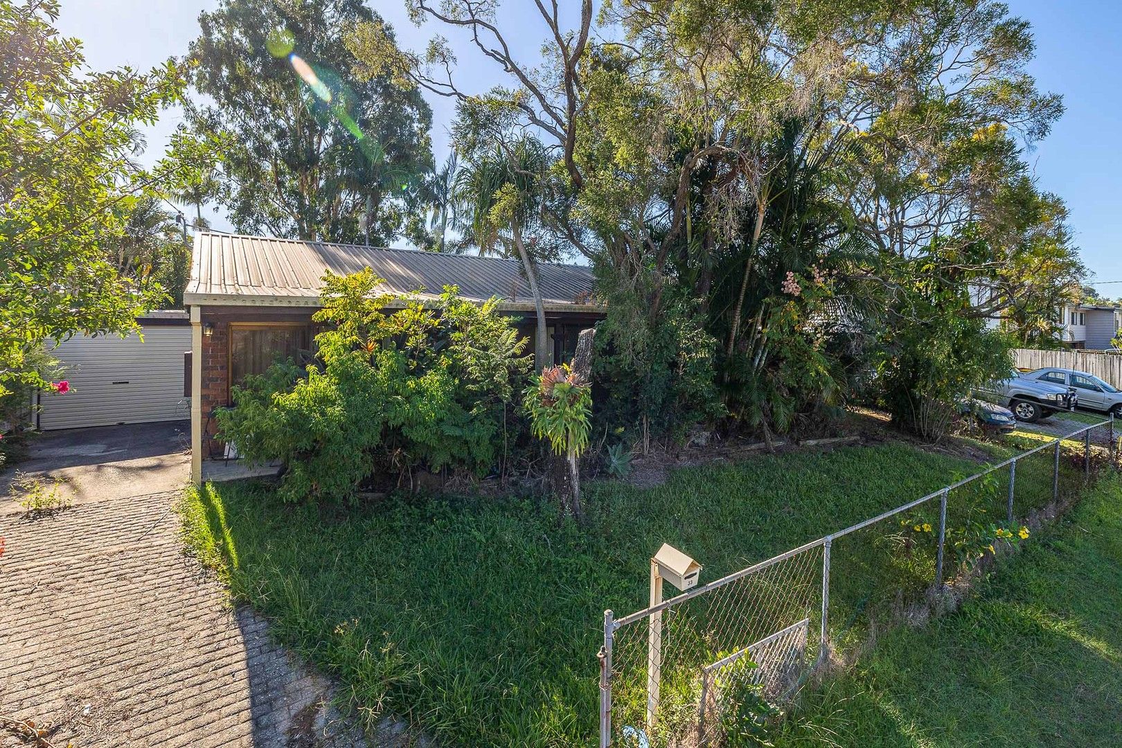 33 Claverton Drive, Deception Bay Property History & Address Research