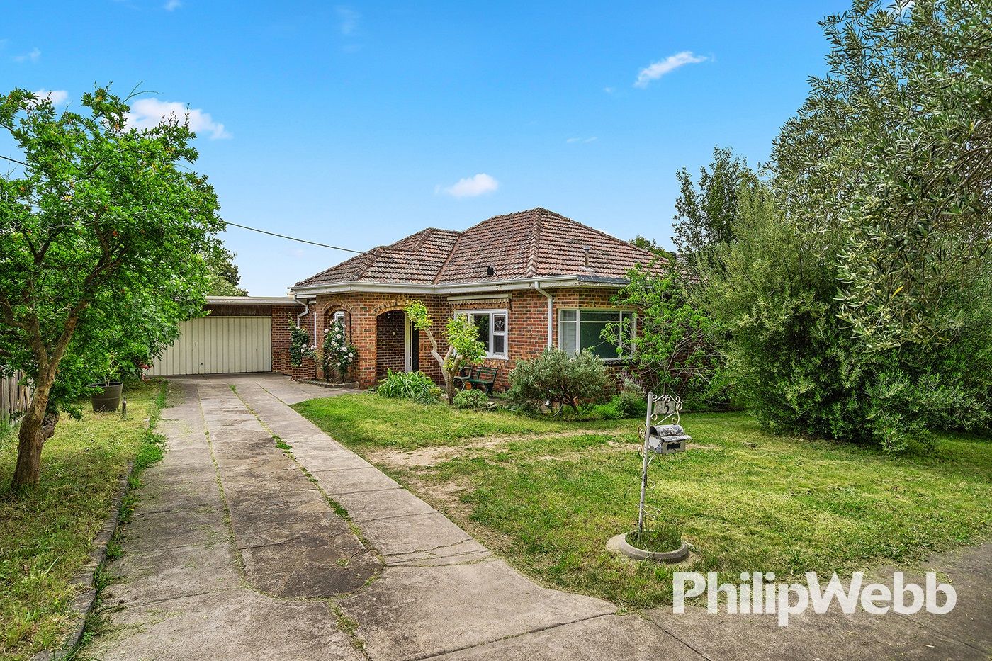4 bedrooms House in 5 Oravel Street BALWYN NORTH VIC, 3104