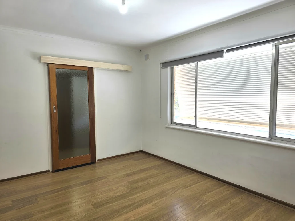 Additional image 4 of 13 Canterbury Crescent, Valley View SA 5093