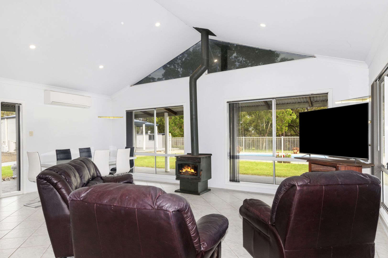 282 Hall Road, Waroona WA 6215 House for Sale 2,950,000 Domain