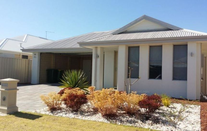 4 bedrooms House in 17 Bertha Loop DUDLEY PARK WA, 6210