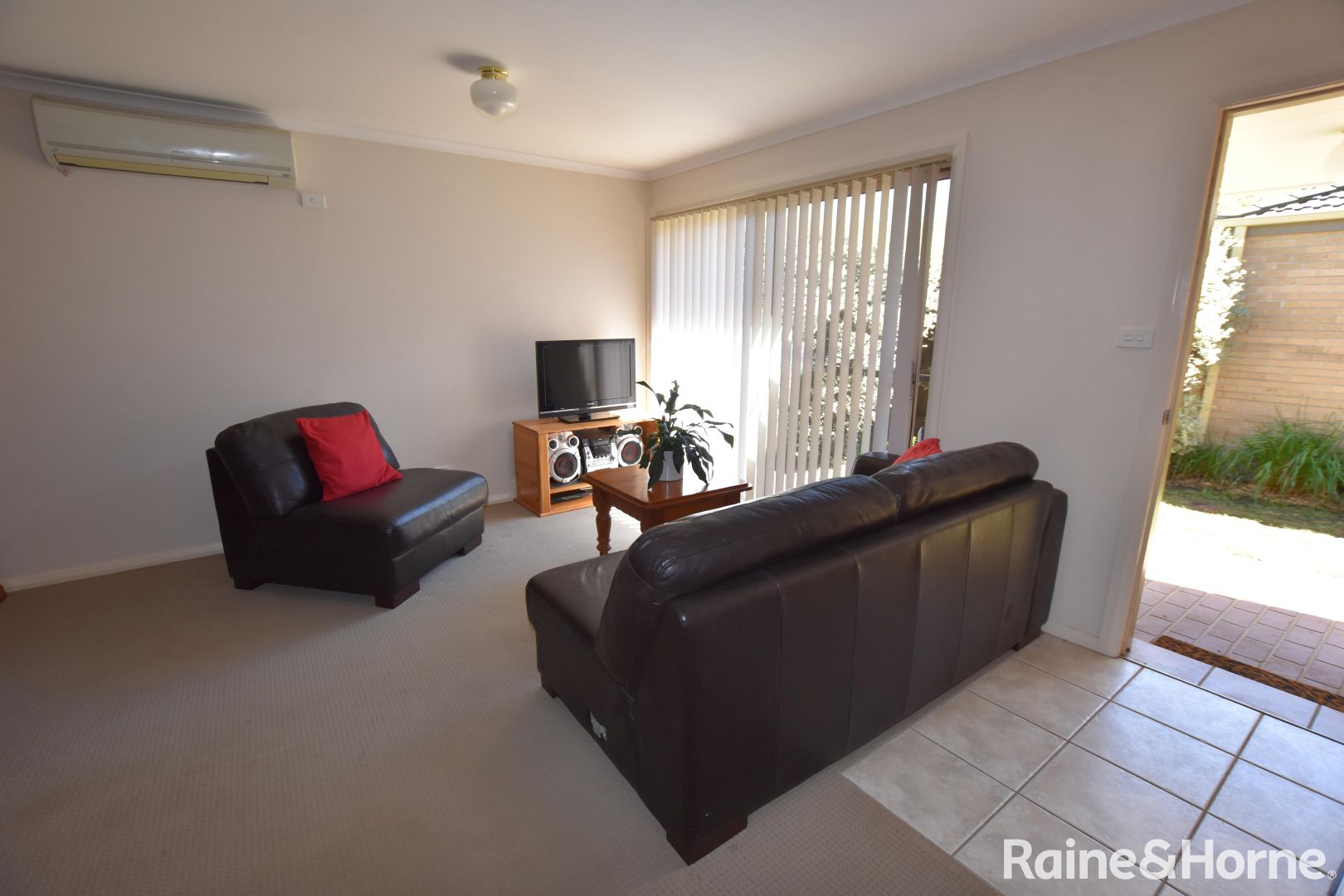 2/39 Molong Road, Orange NSW 2800, Image 2