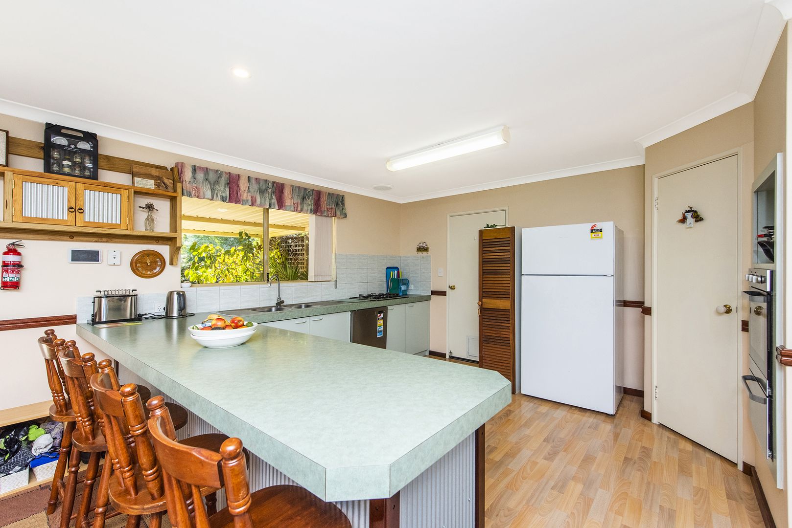 16 Middleton Close, Serpentine WA 6125, Image 1