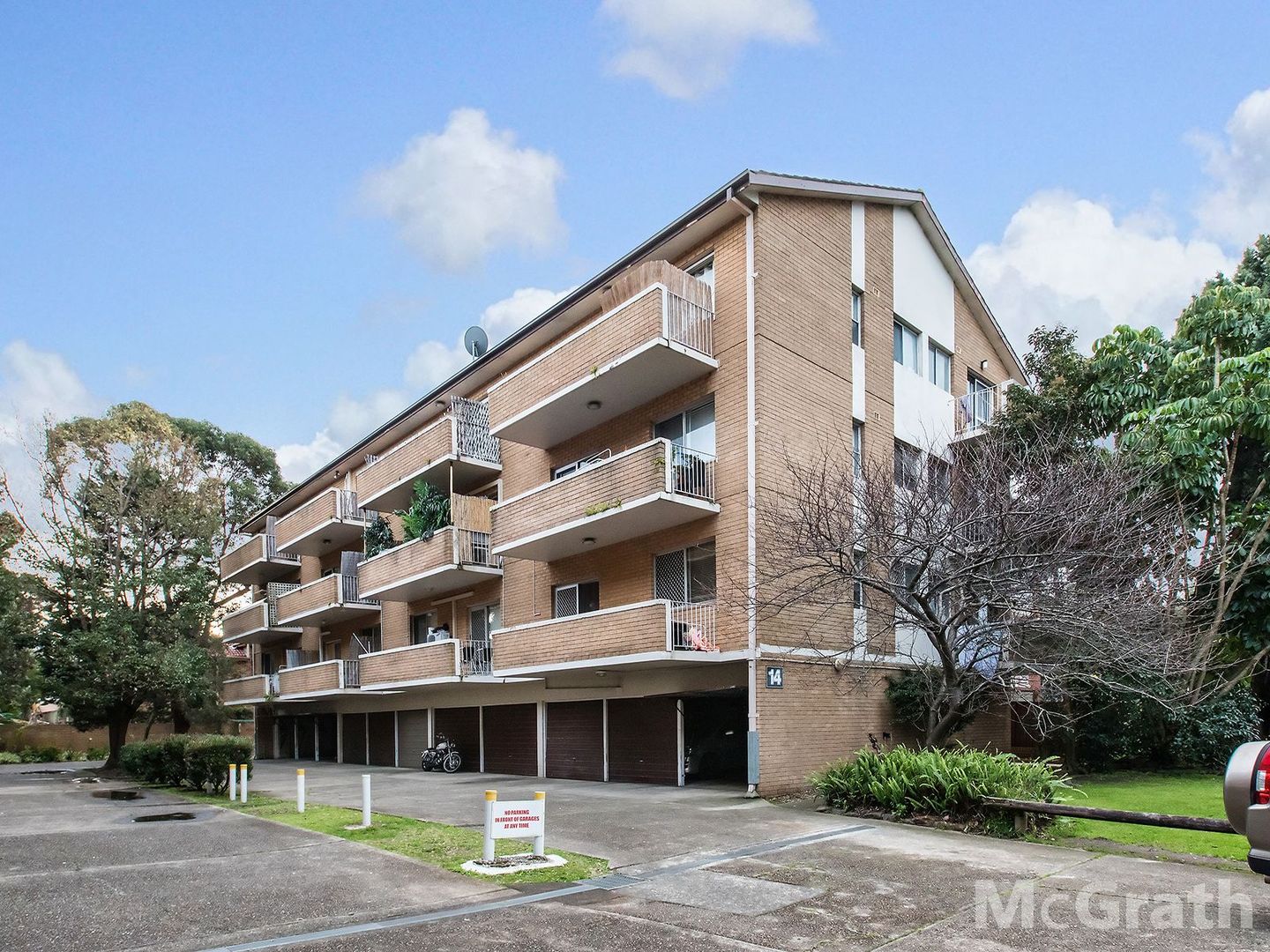 9 14 Warialda Street Kogarah Nsw 2217 Apartment For Rent