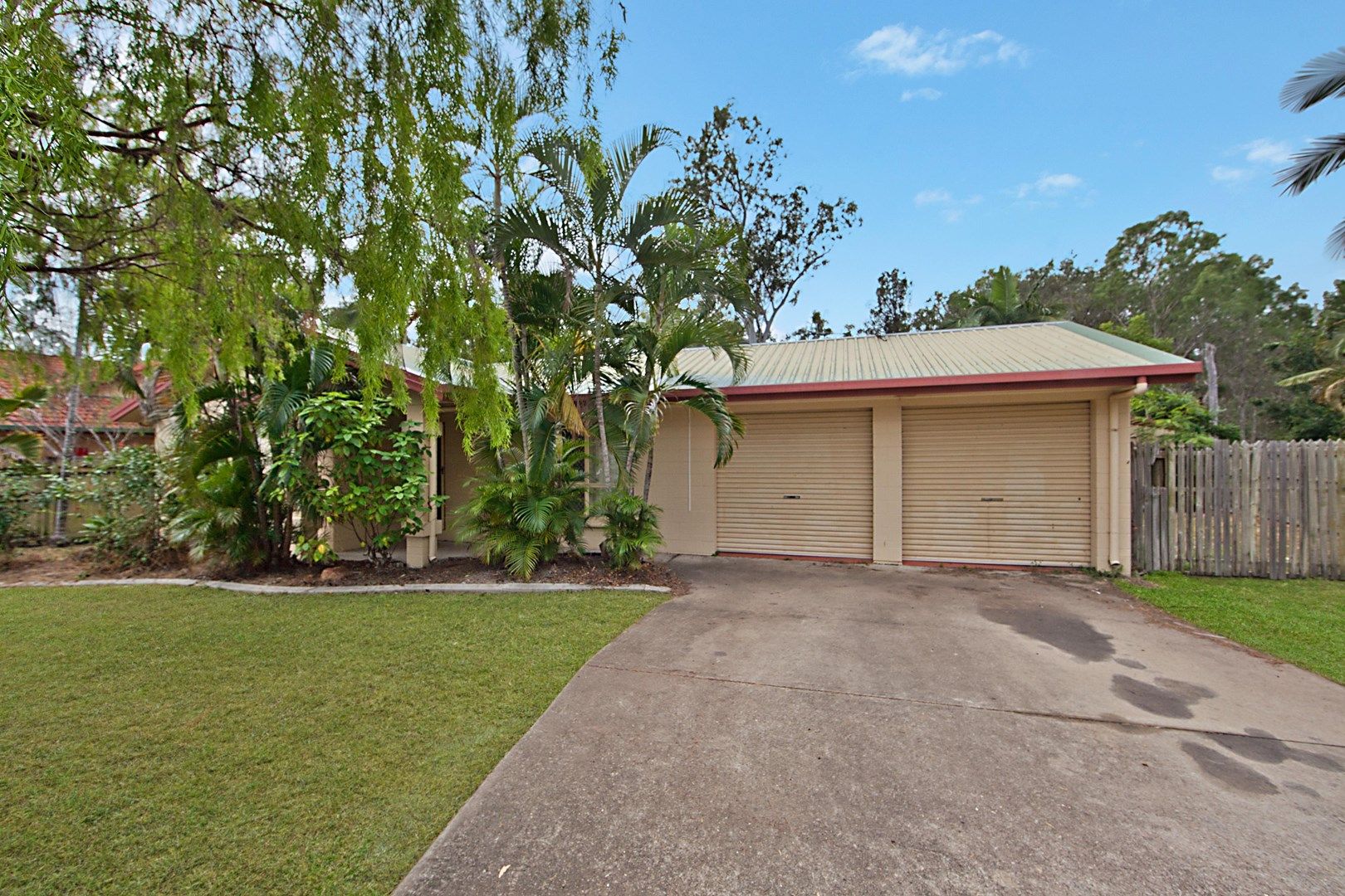 16 Luke Court, Bushland Beach QLD 4818, Image 0