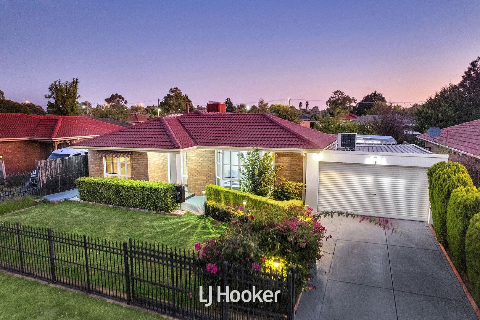 8 Princess Maria Place, Hampton Park VIC 3976, Image 0