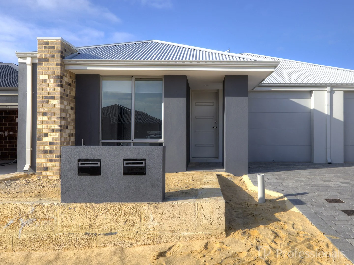 Primary image of a/15 Coronation Way, Eglinton WA 6034