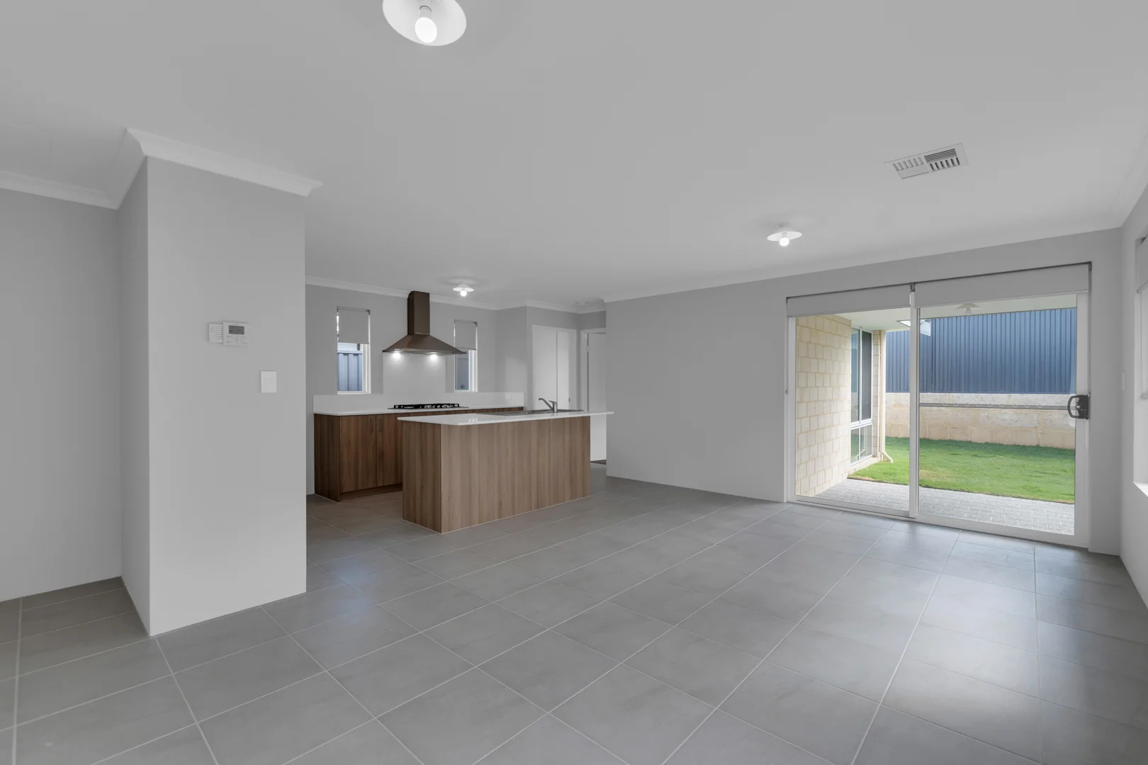 Additional image 3 of 19 Olgiata Road, Meadow Springs WA 6210