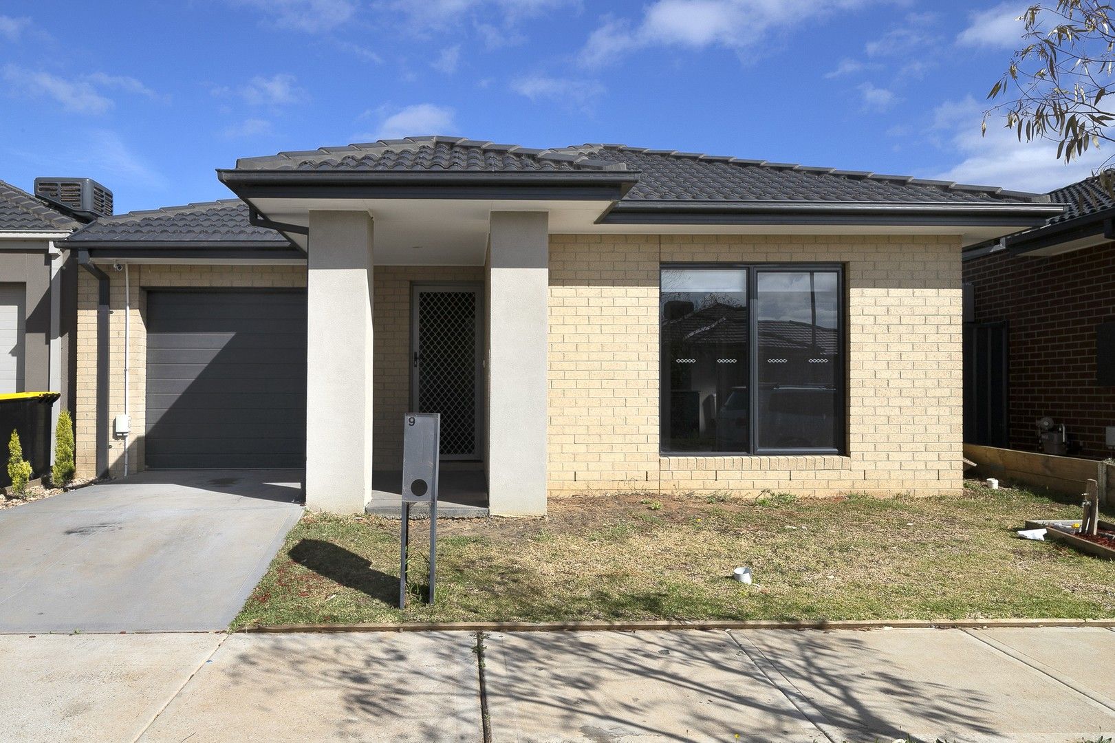 9 Chromite Circuit, Weir Views VIC 3338 House For Rent Domain
