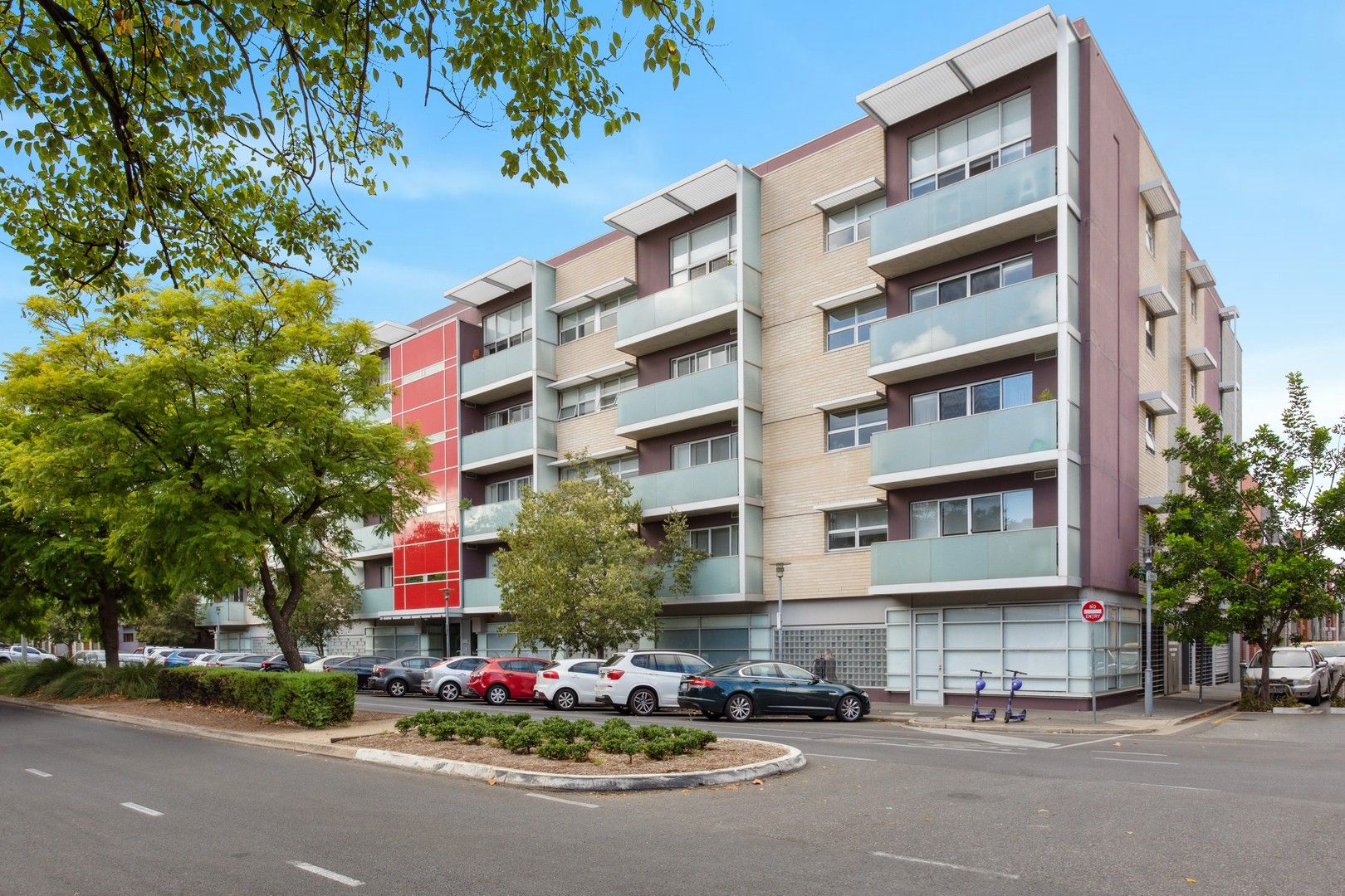 3 bedrooms Apartment / Unit / Flat in 33/31 Halifax Street ADELAIDE SA, 5000