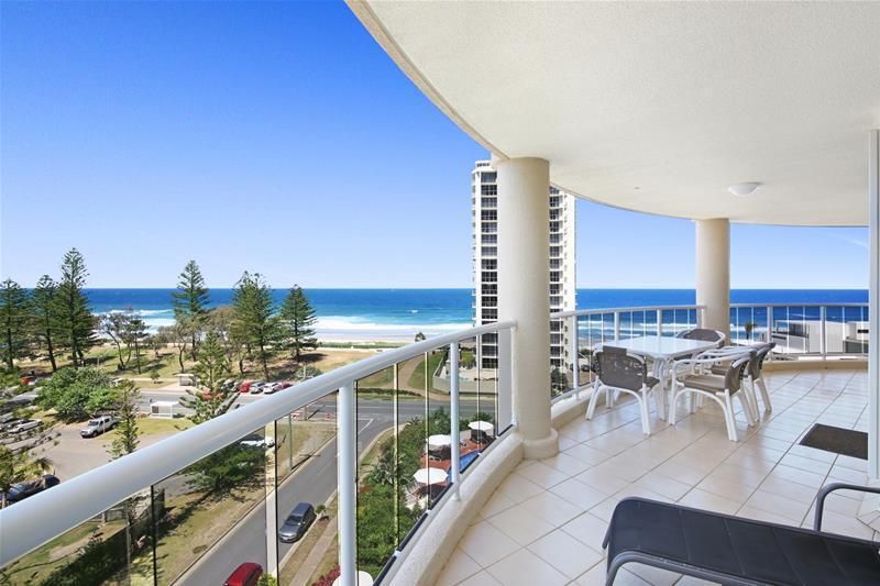 'XANADU NORTH' 59 Pacific Street, Main Beach QLD 4217, Image 2