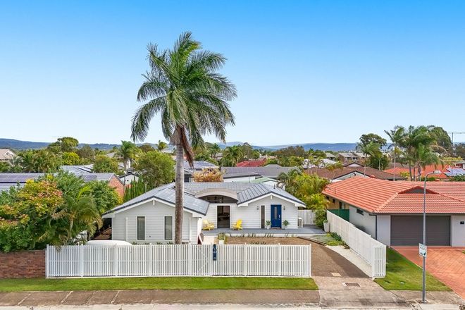 Picture of 140 Burleigh Street, BURLEIGH WATERS QLD 4220
