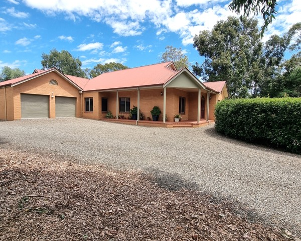 272 Mcnamara Road, Toolamba VIC 3614