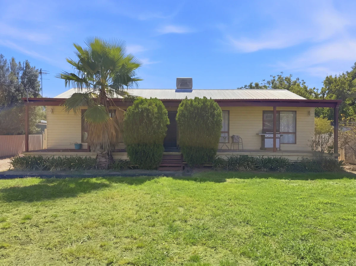 11 Bohenia Crescent, Moree NSW 2400