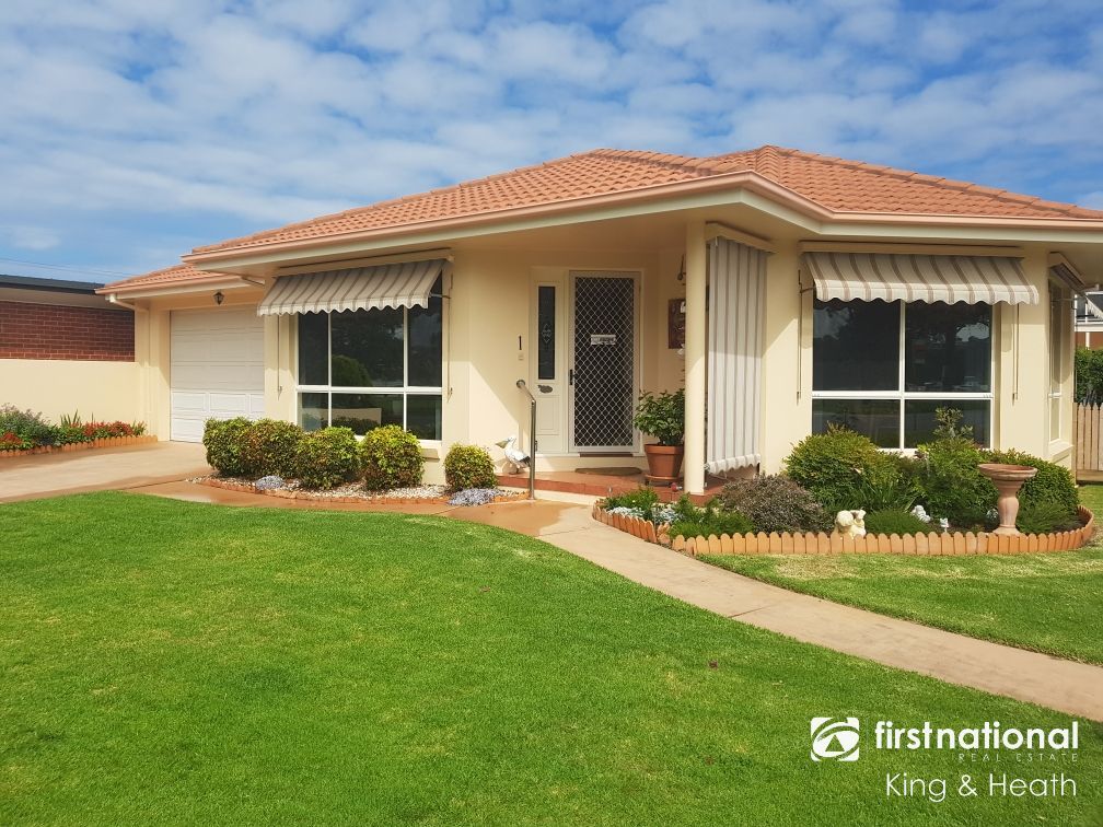 1/260 Marine Parade, Lakes Entrance VIC 3909, Image 1