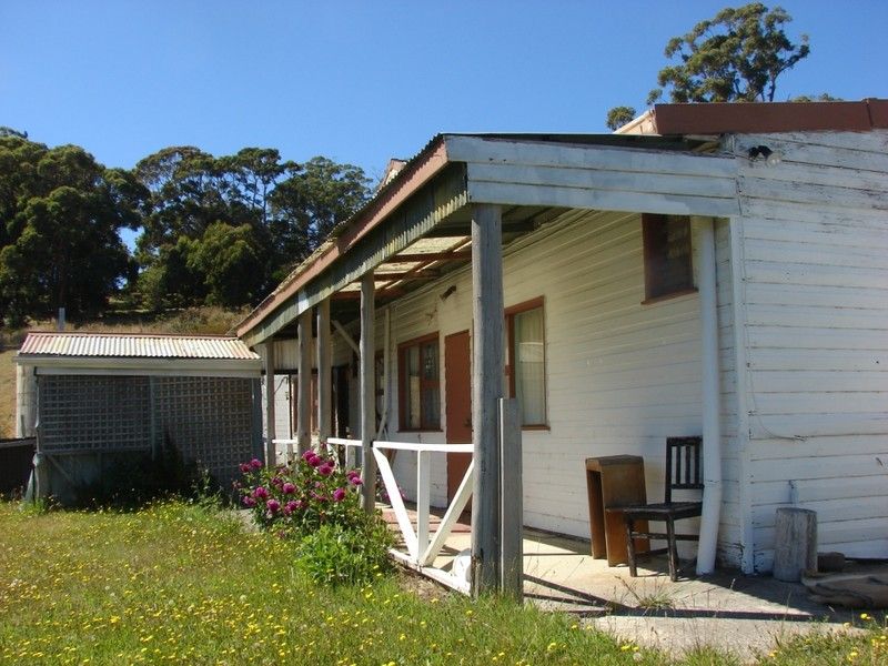 32 Cool Store Road, PREMAYDENA TAS 7185, Image 0