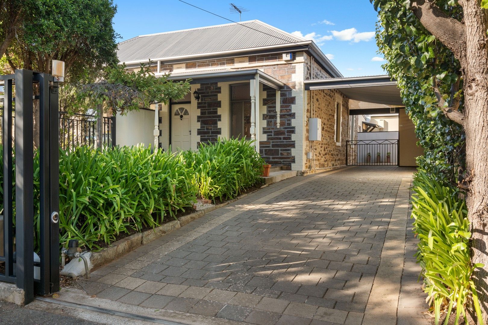 2 Bradey Street, Mitcham SA 5062, Image 0