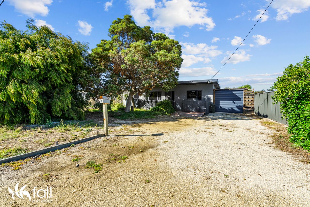 4 Poplar Court, Primrose Sands TAS 7173, Image 2