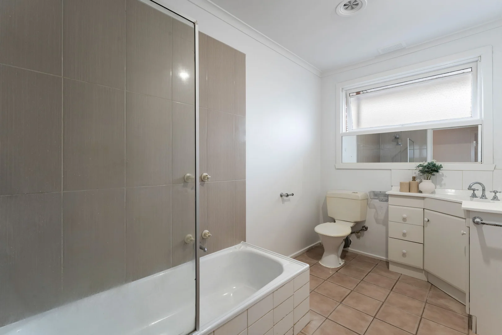 Additional image 7 of 1/14 Milton Avenue, Clayton South VIC 3169