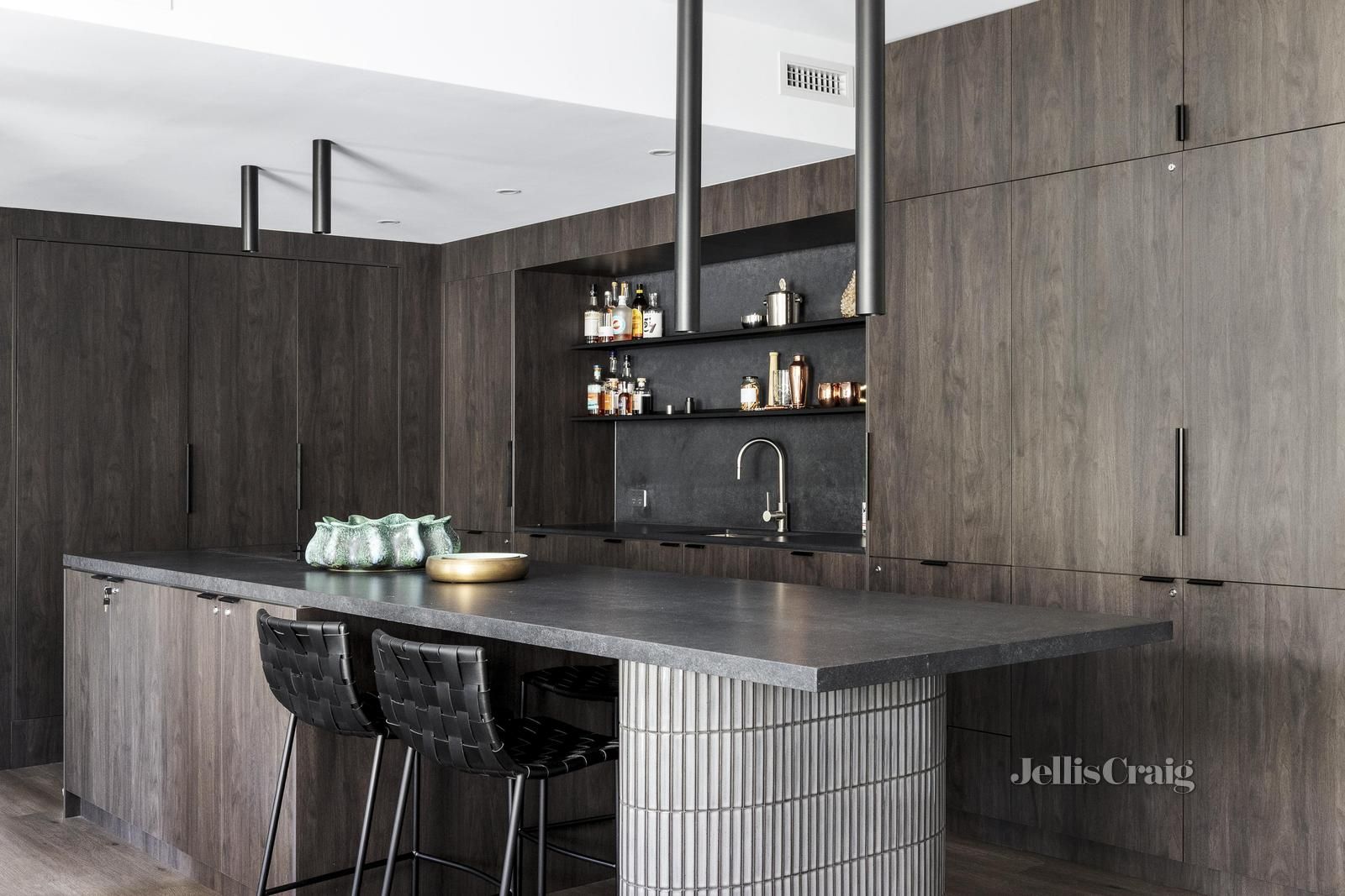 2 bedrooms Apartment / Unit / Flat in 20/190 Albert Street EAST MELBOURNE VIC, 3002
