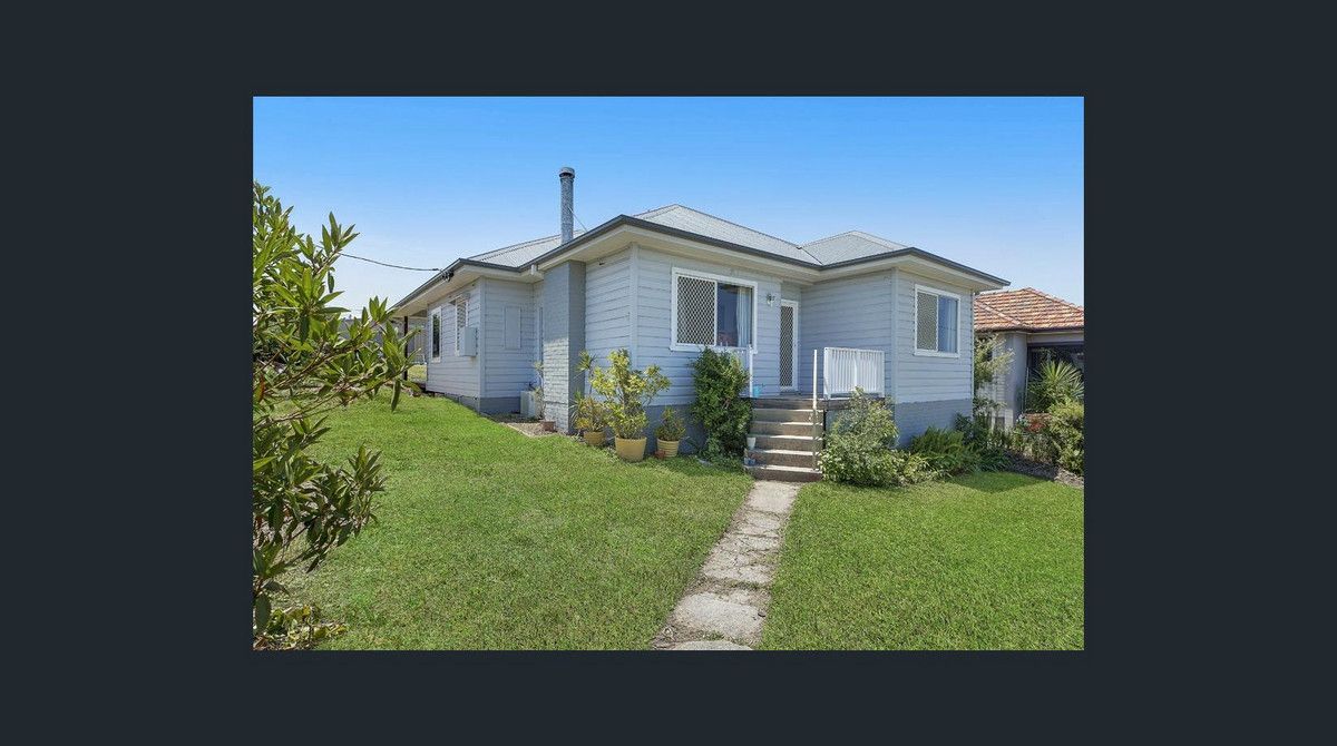 3 bedrooms House in 33 Oxford Street GATESHEAD NSW, 2290