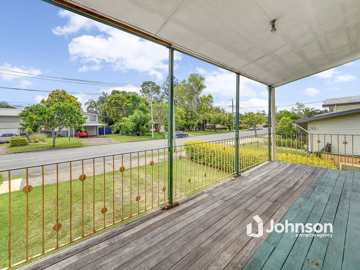 16 Raceview Street, Raceview QLD 4305, Image 1