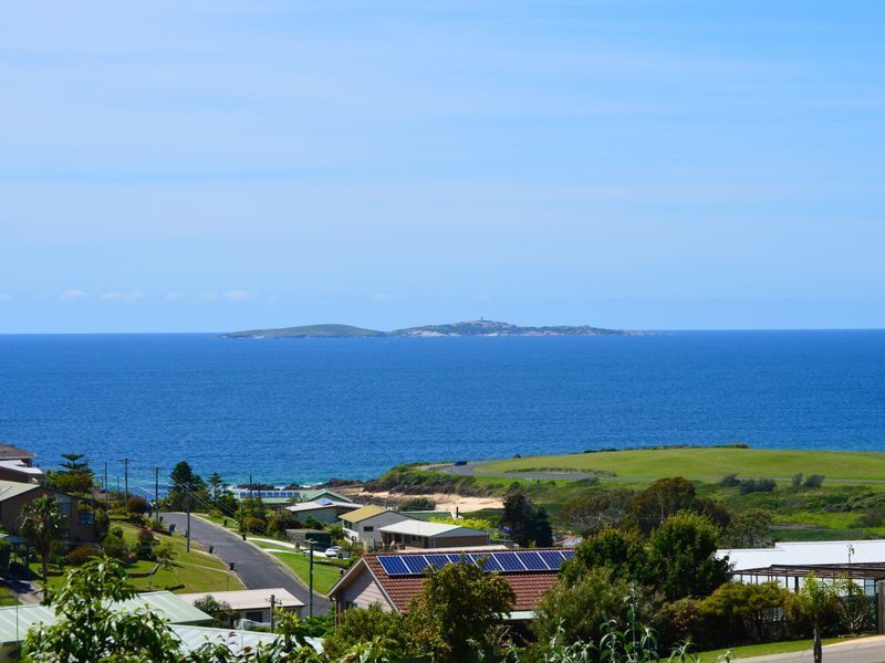 11 Dawn Parade, Kianga NSW 2546, Image 1