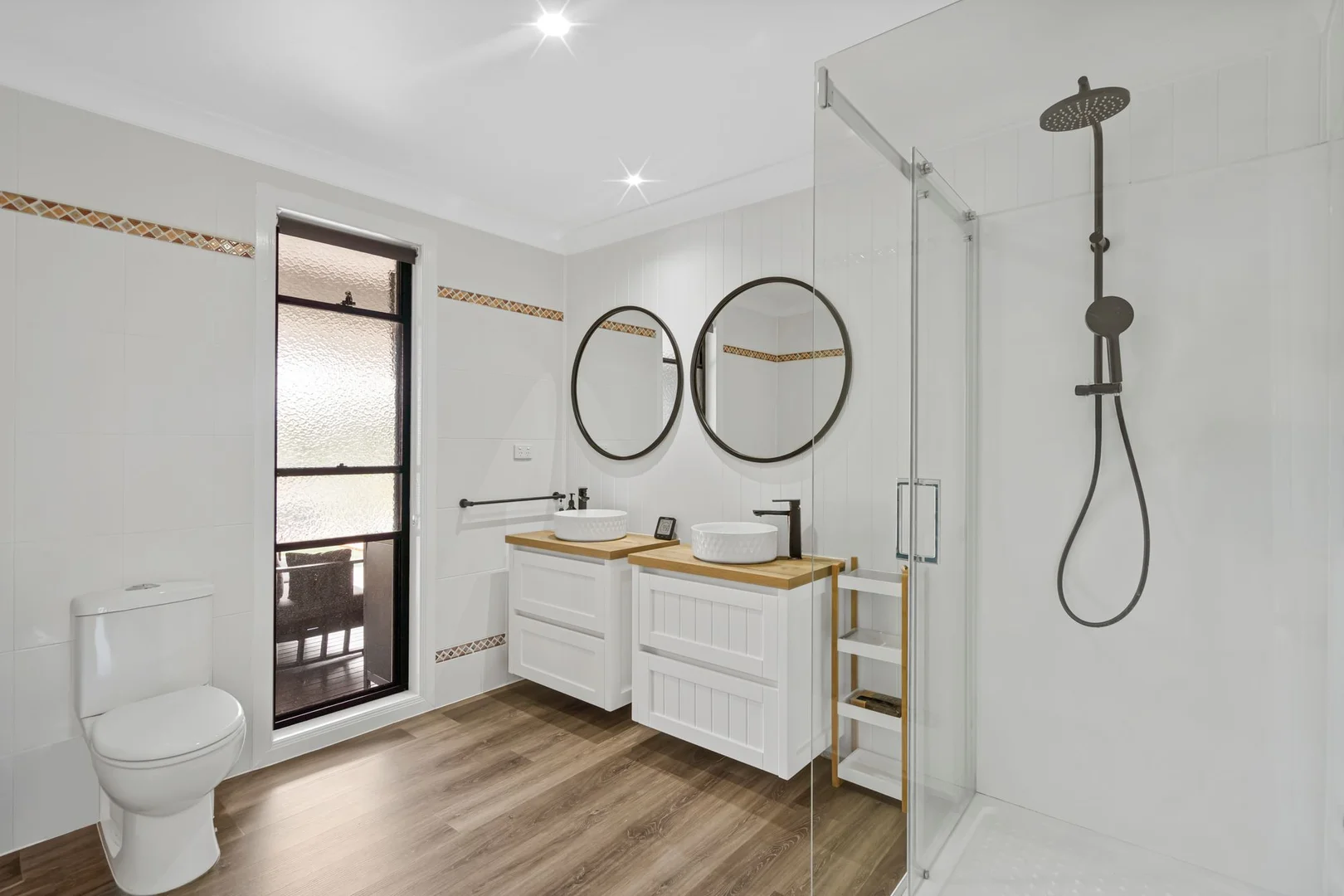 Additional image 7 of 35 Poinciana Boulevard, Broadbeach Waters QLD 4218