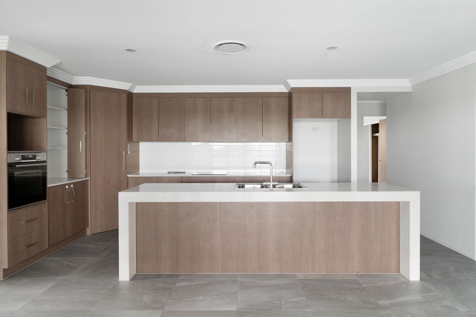 29 Pugh Street, Middle Ridge QLD 4350 - House For Rent | Domain