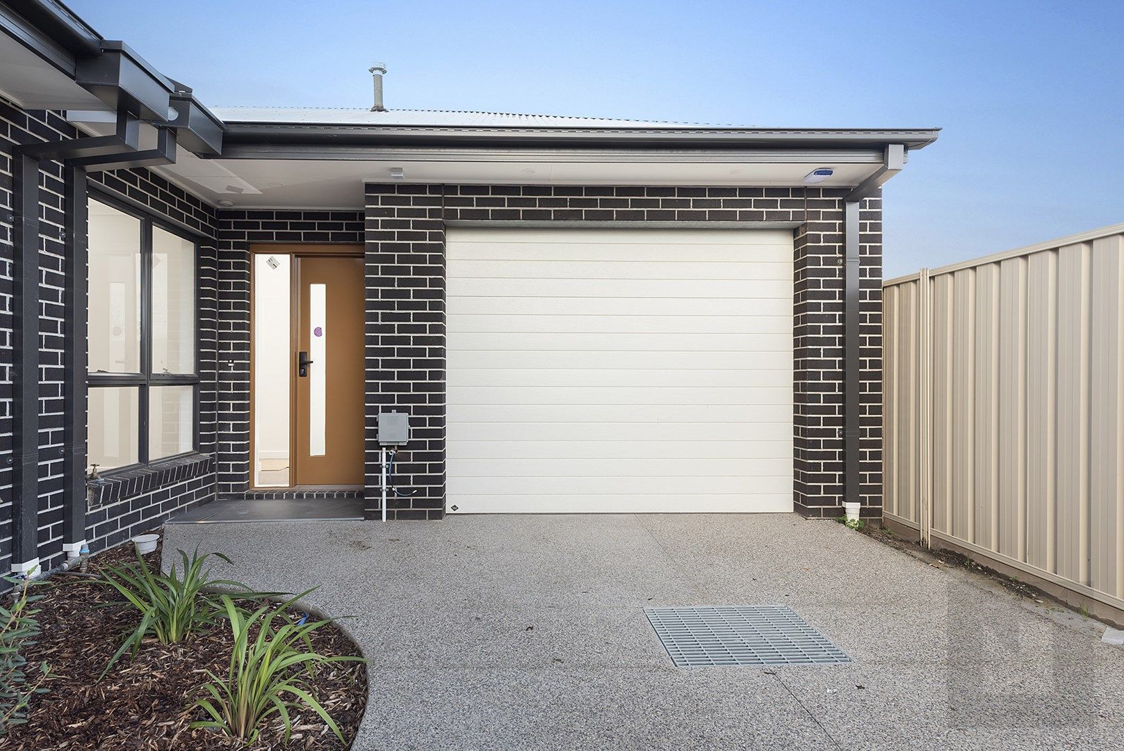 3/2 Valerian Avenue, Altona North VIC 3025, Image 0