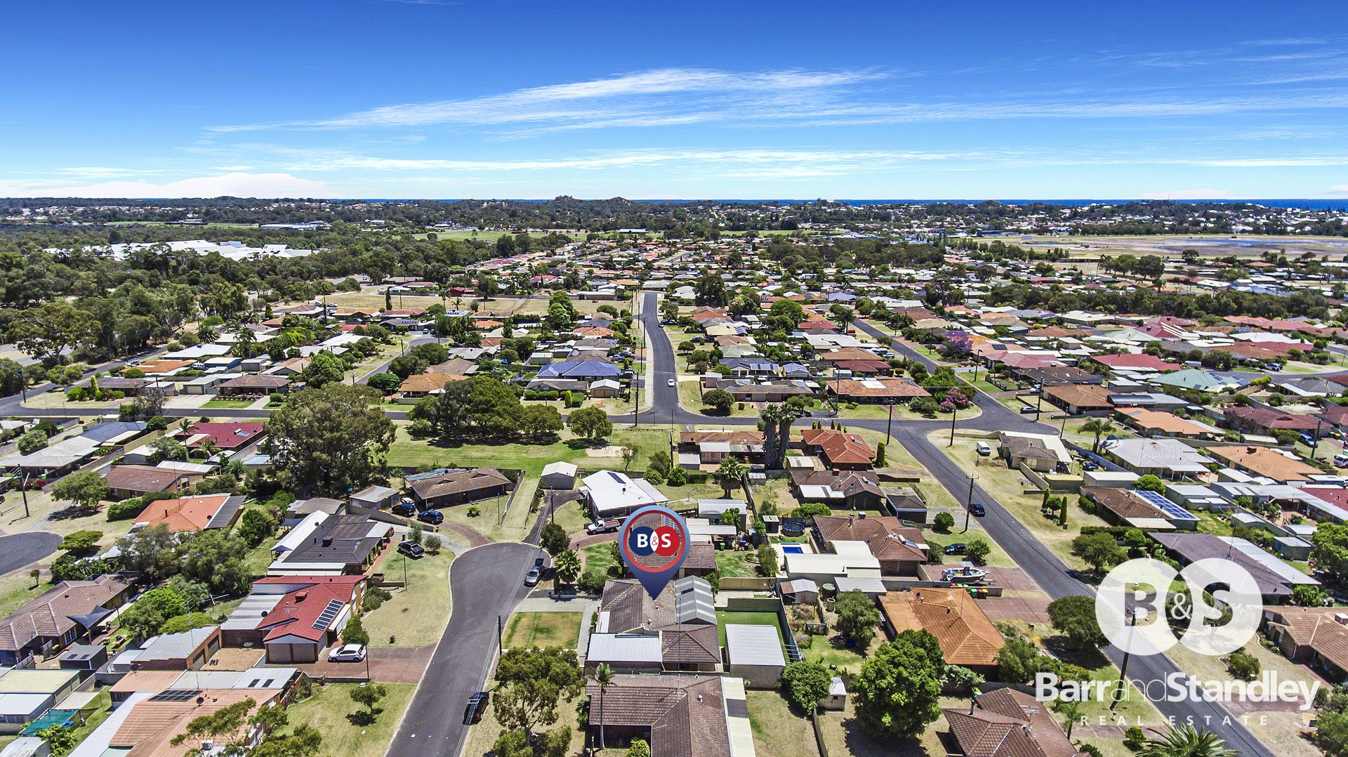 4 bedrooms House in  CAREY PARK WA, 6230
