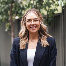 Jayde Grindlay, Property manager