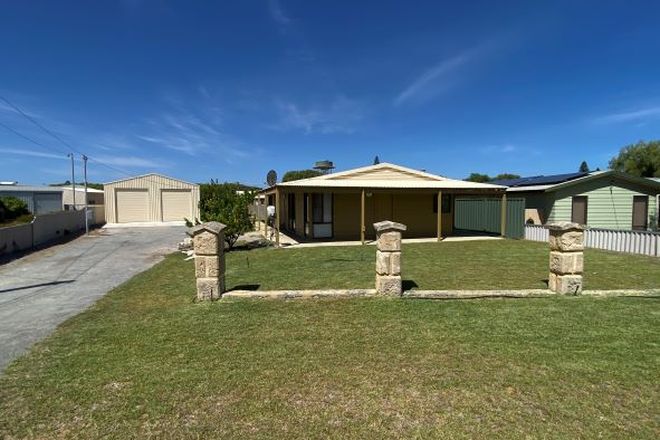 Picture of 26 McGilp Street, GREEN HEAD WA 6514