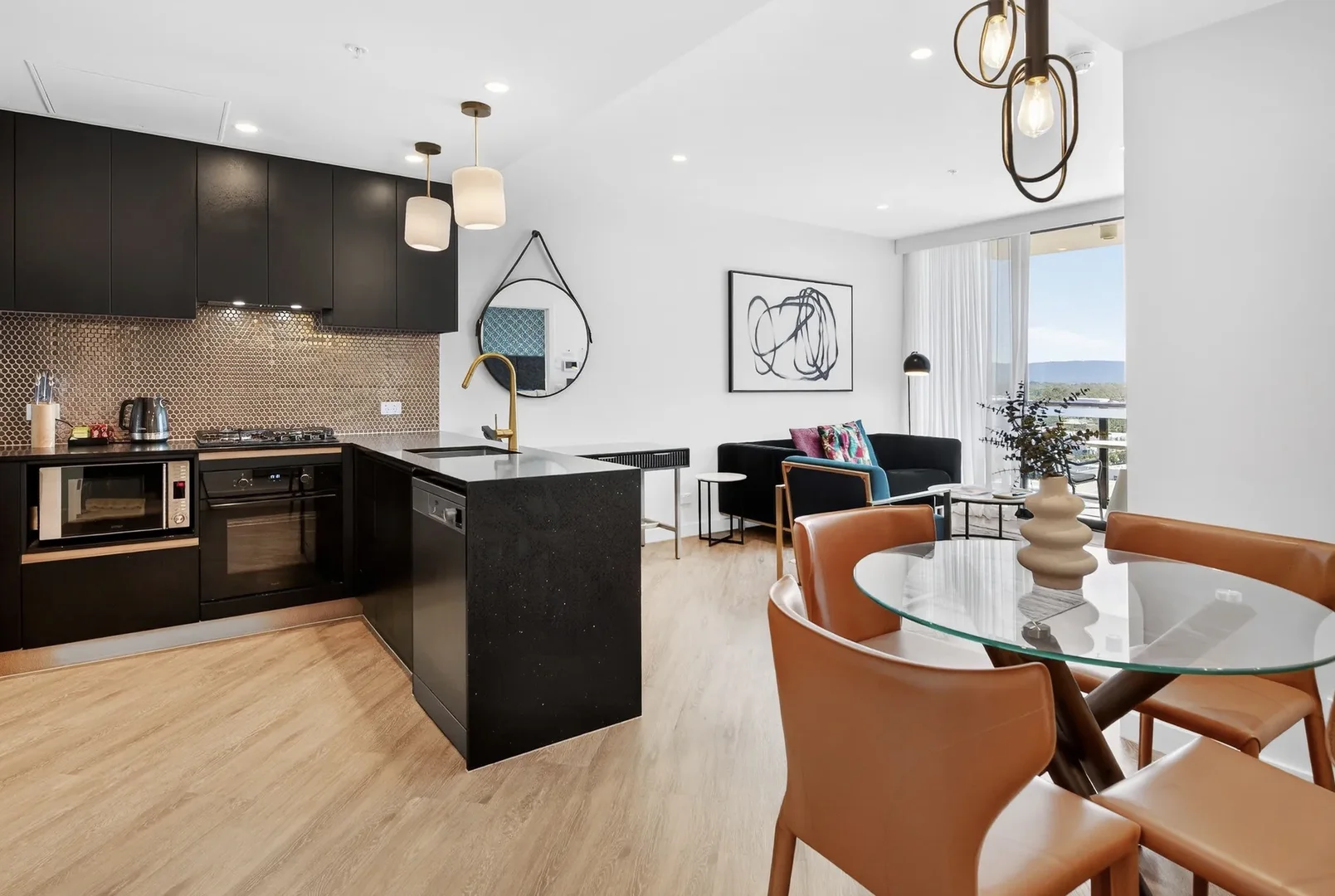 Additional image 2 of Southport QLD 4215