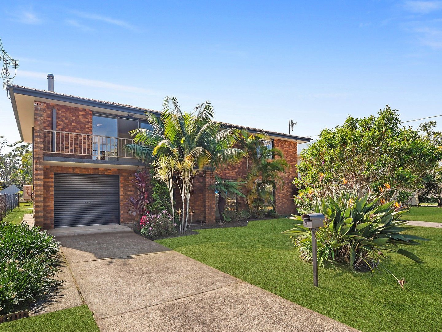 37 Shoreline Drive, North Shore NSW 2444, Image 0