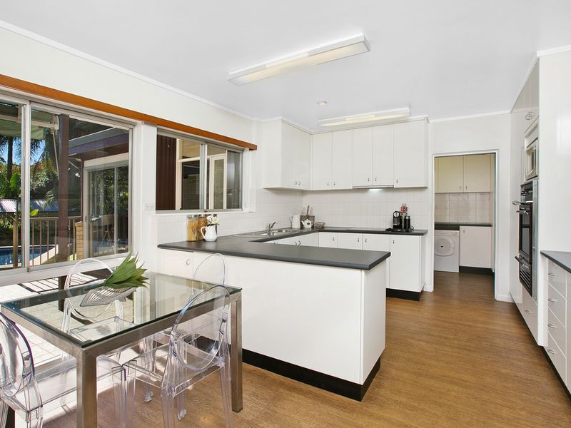 69 Anzac Avenue, COLLAROY NSW 2097, Image 2