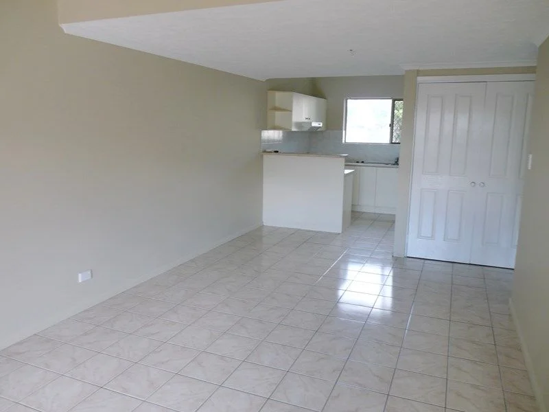 Additional image 2 of 5/19 Miles St, Hawthorne QLD 4171