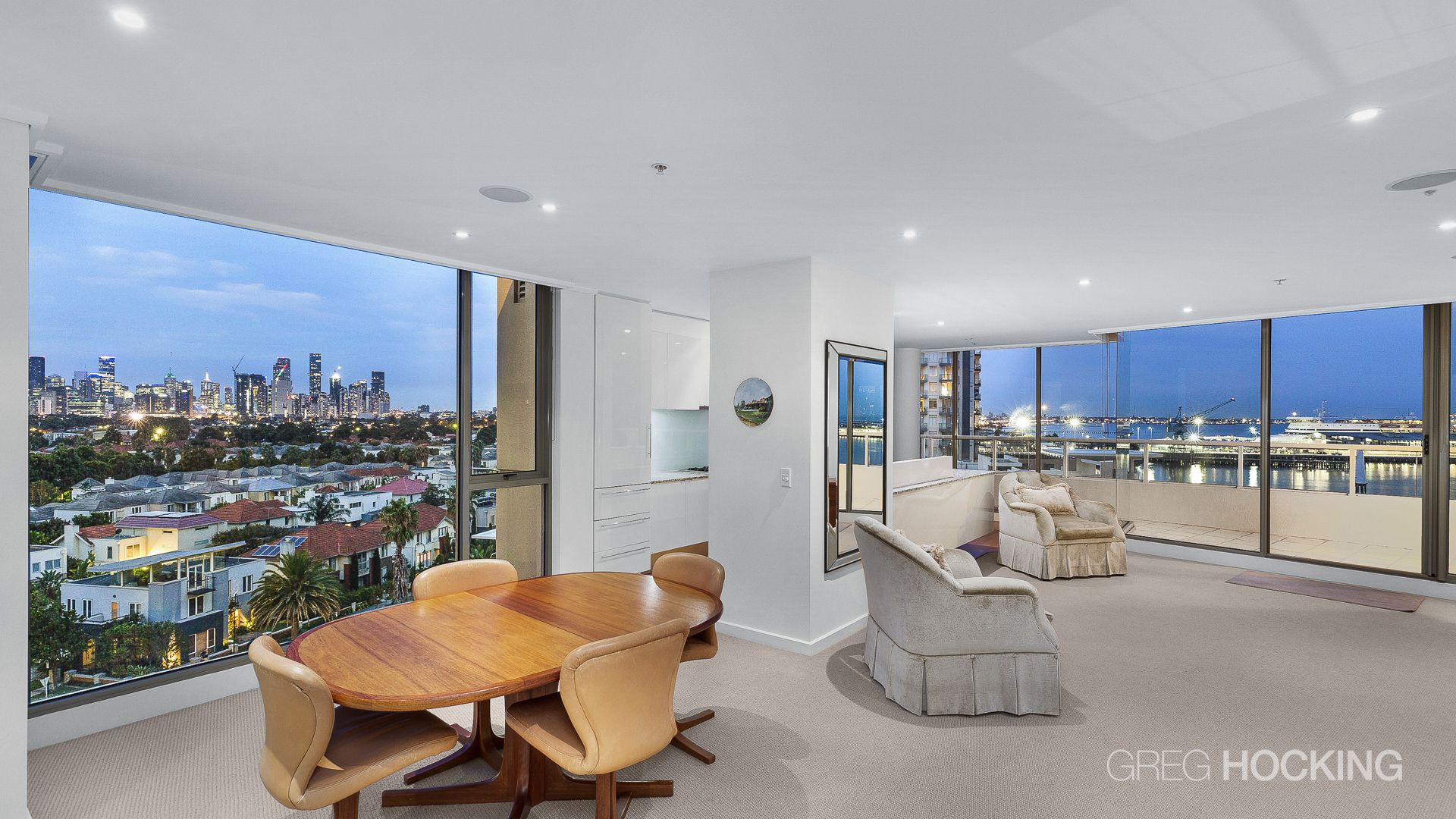 601/147 Beach Street, Port Melbourne VIC 3207, Image 0