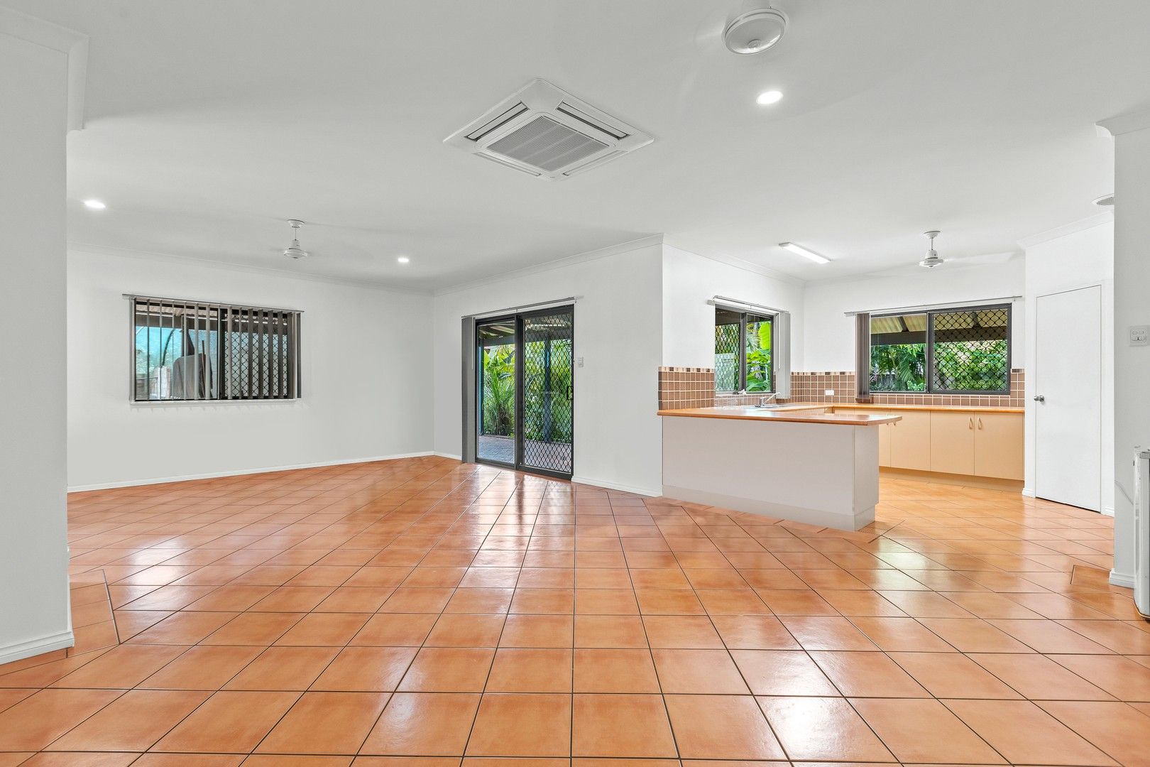 10 Dalgyte Road, Djugun WA 6725, Image 0