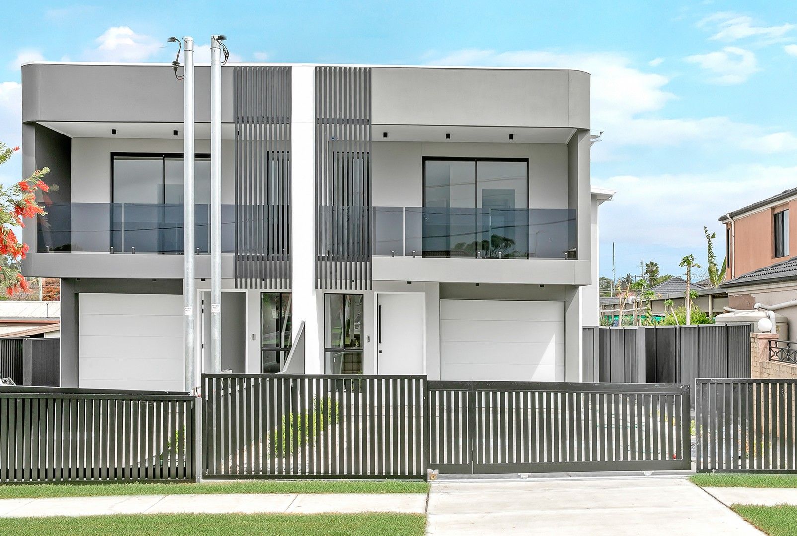 6 bedrooms Duplex in 33 Churchill Street GUILDFORD NSW, 2161